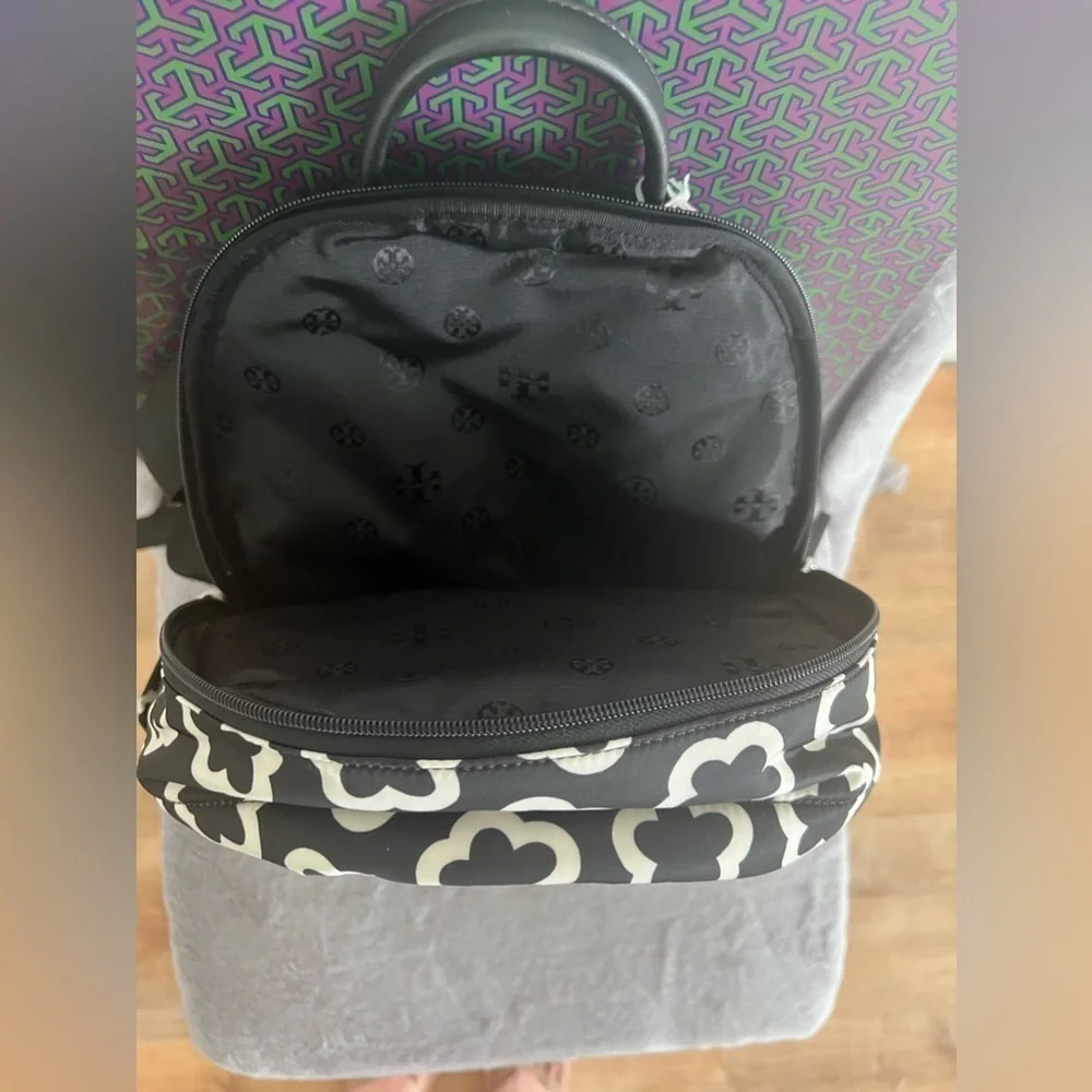 TORY BURCH• ELLA NYLON BACKPACK• IVORY BLACK FLORAL